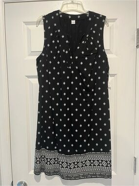 Old Navy Black Dress with White Border Print